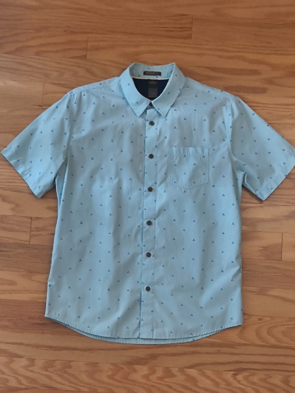 Quiksilver Waterman Light Blue Short-Sleeve Button-Down Size S GU